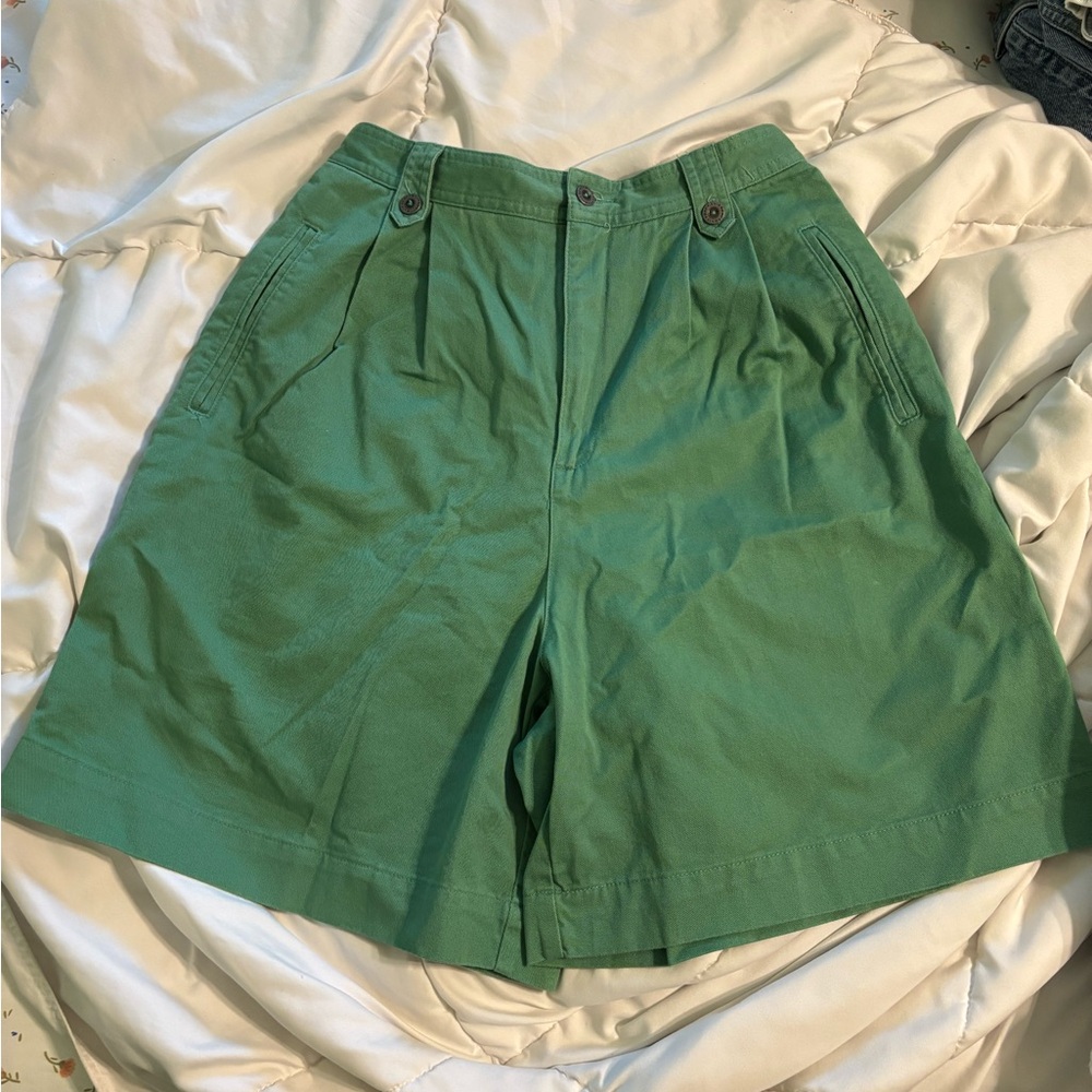 Green LizSport High Waisted Women's Shorts